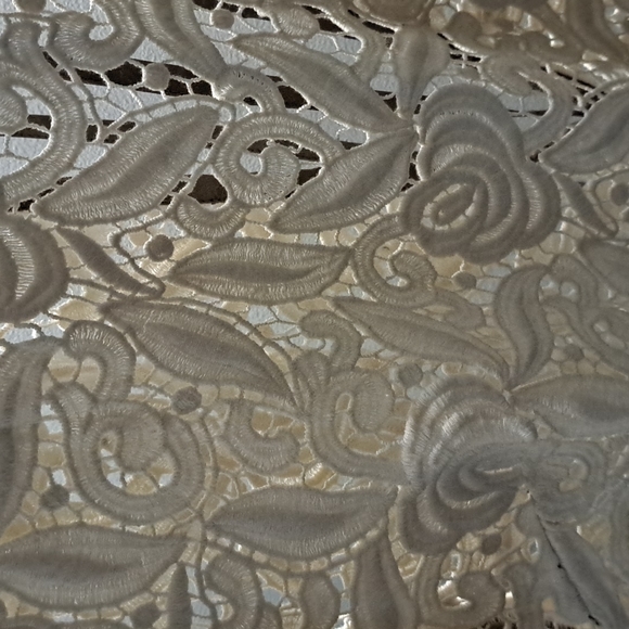 Juicy Couture White Lace Over Shirt - Picture 3 of 6